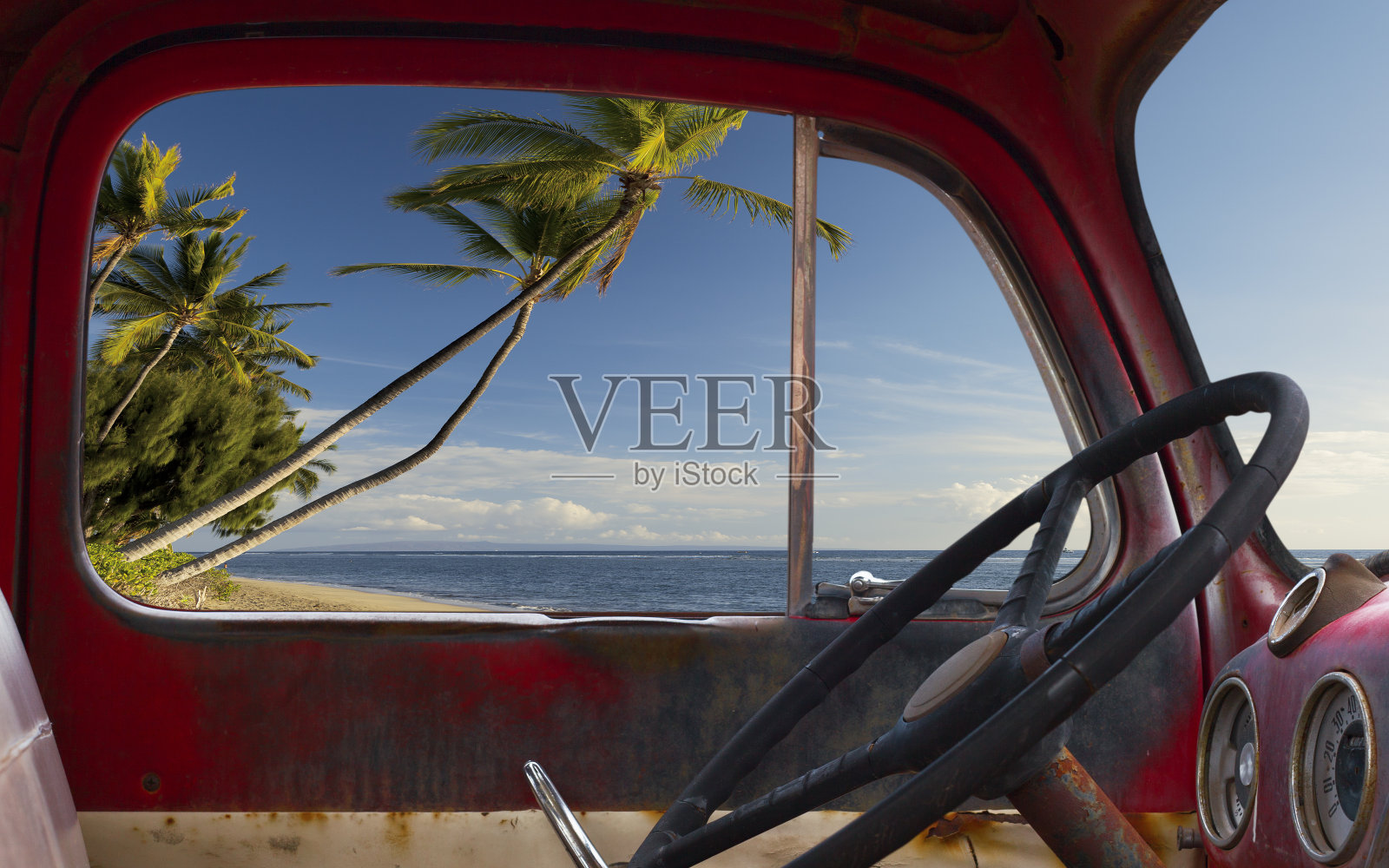 在海滩失事照片摄影图片