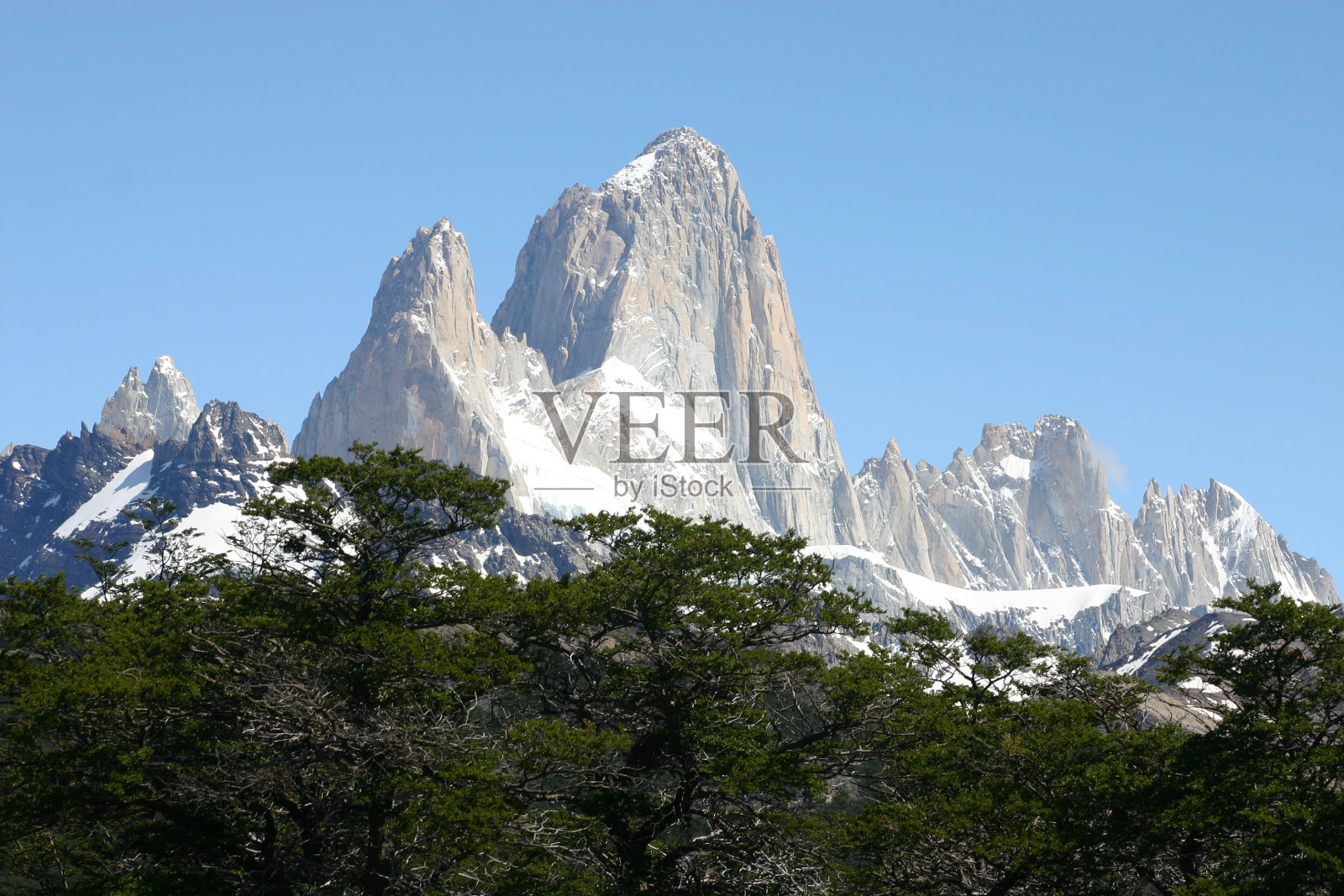 菲茨罗伊山脉照片摄影图片