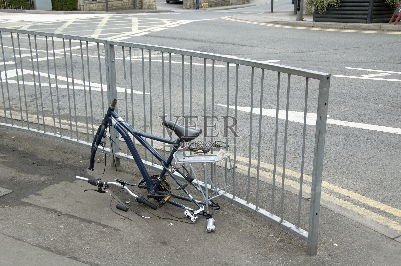 破坏的自行车照片摄影图片