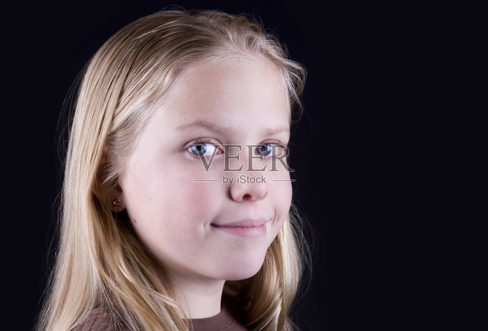 年轻女孩肖像照片摄影图片