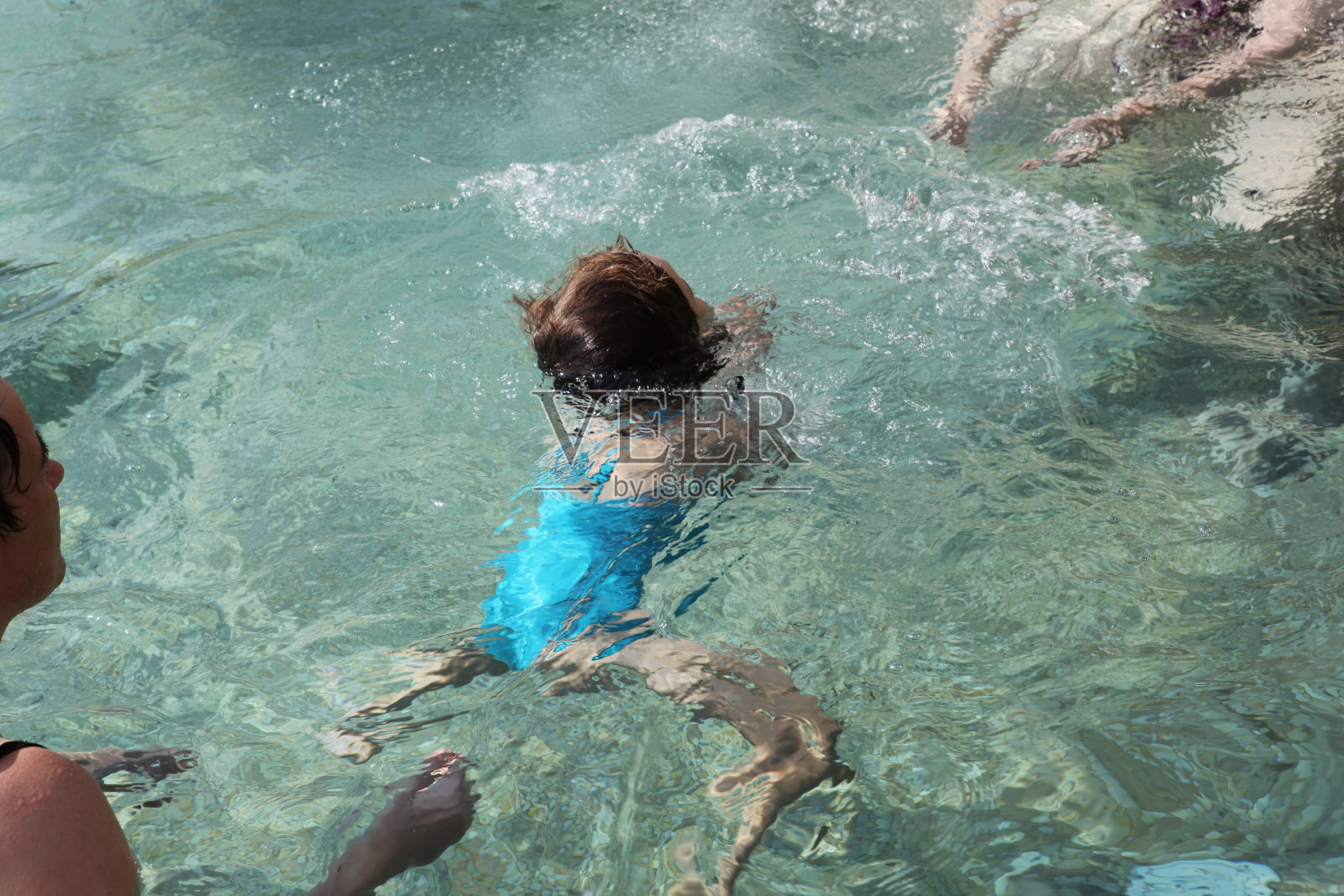 学游泳照片摄影图片