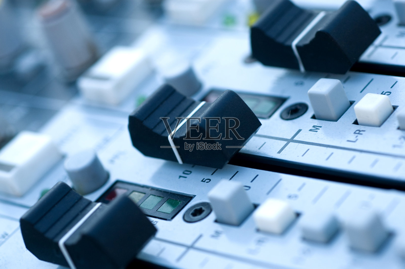 音频混合板滑块照片摄影图片