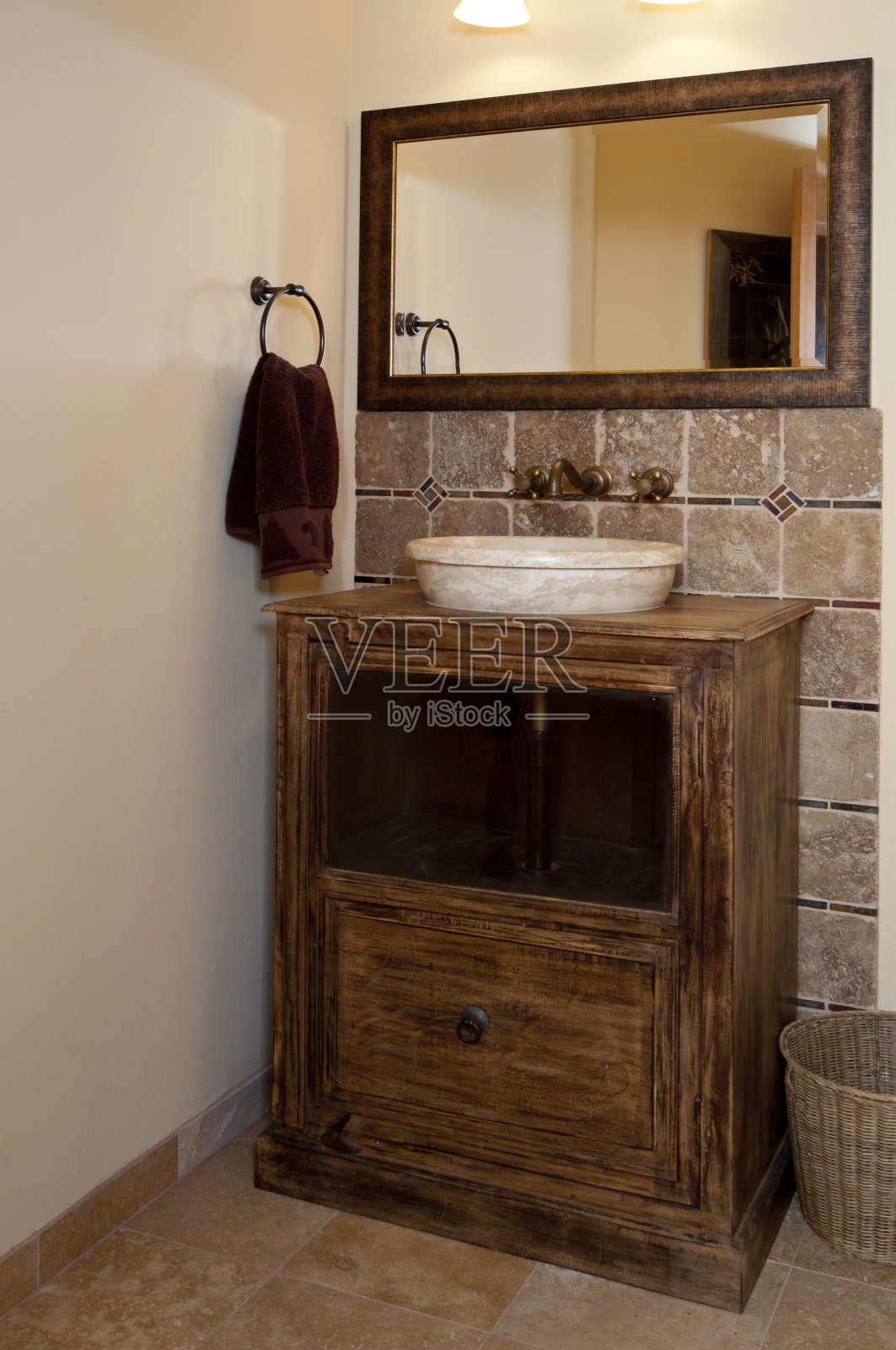 浴室水槽的特写照片摄影图片