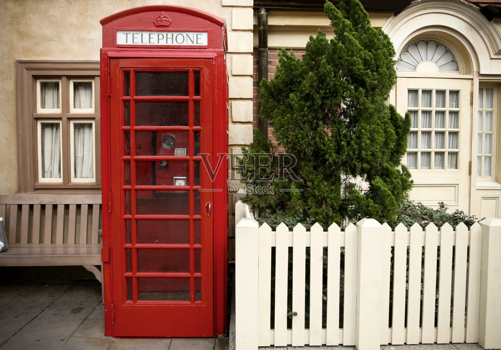 红色电话亭肖像照片摄影图片