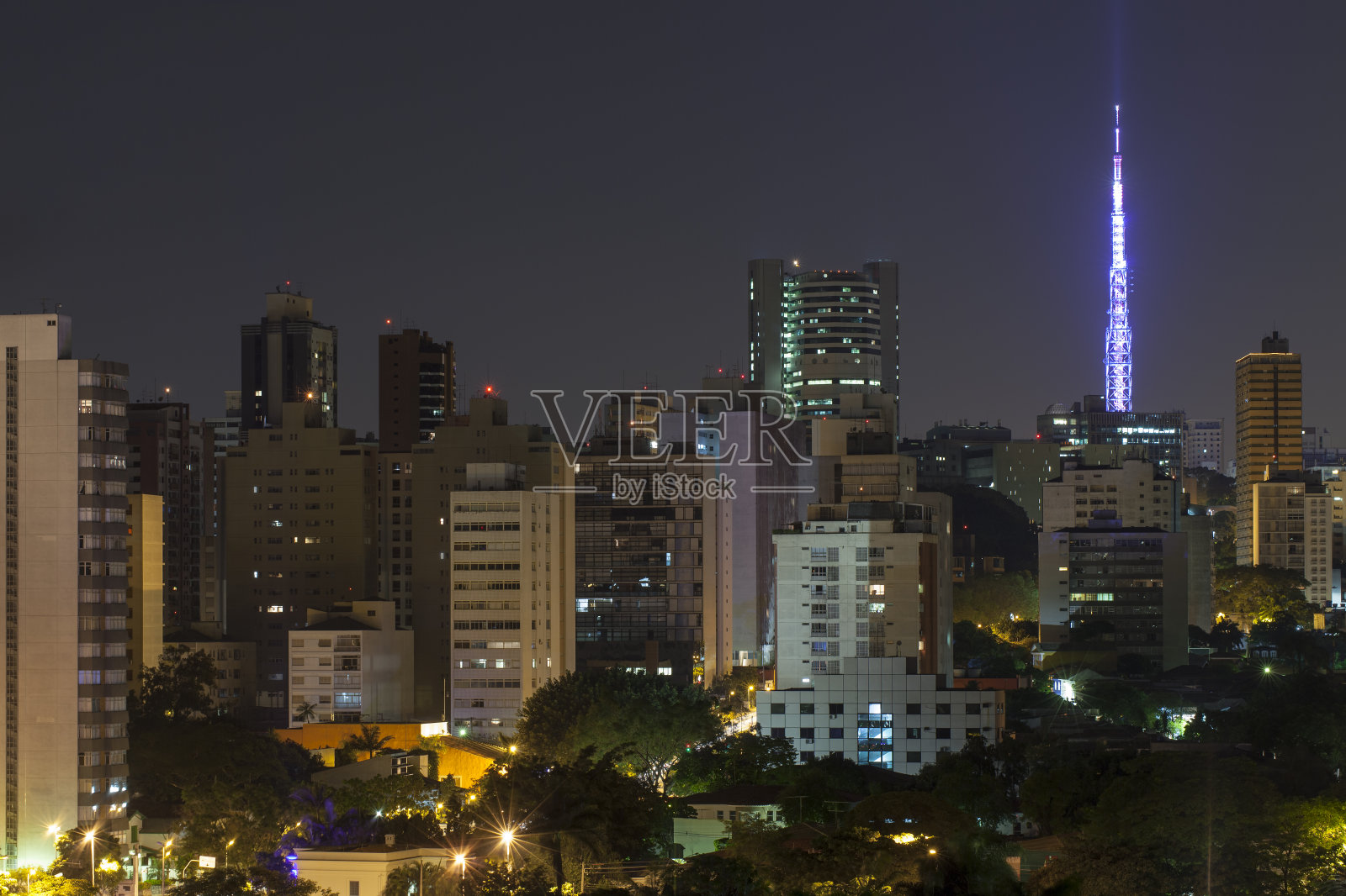 São保罗晚上的天际线照片摄影图片