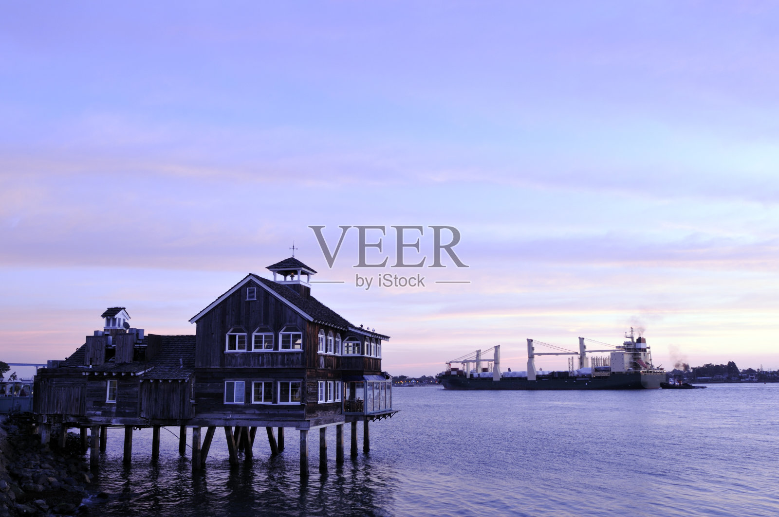 圣地亚哥港照片摄影图片