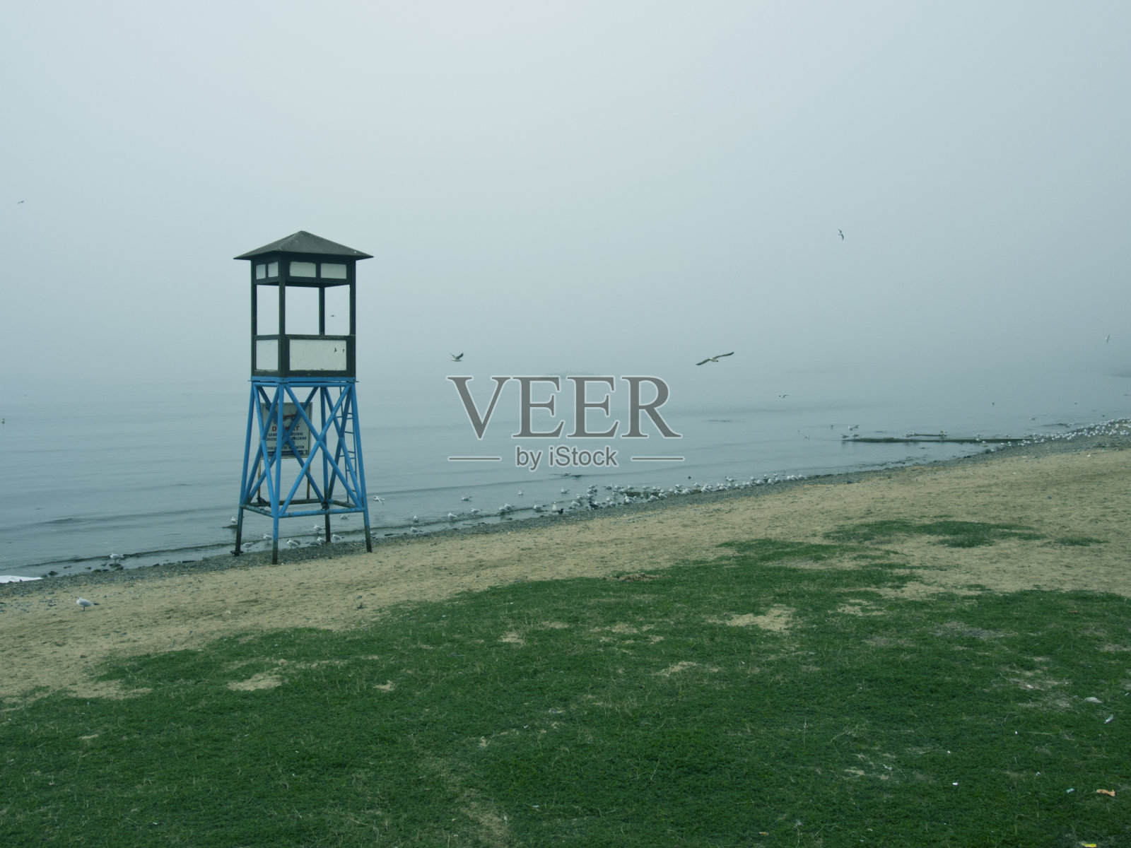 救生员塔照片摄影图片