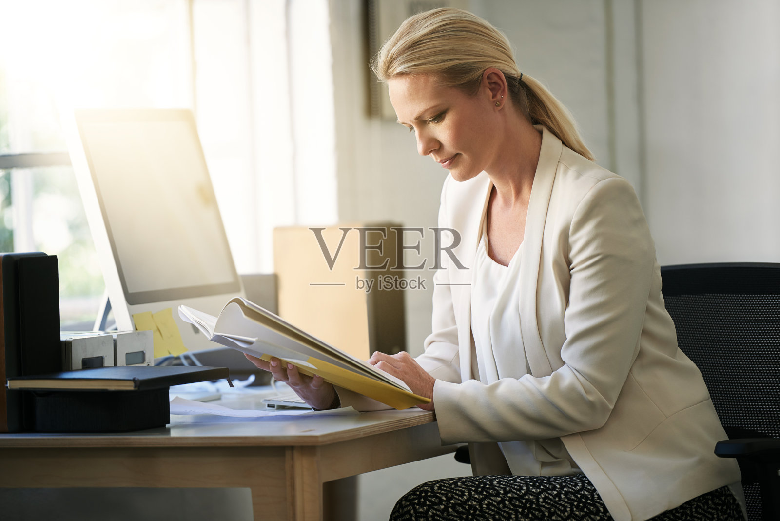 要打败一个永不放弃的人是很难的照片摄影图片