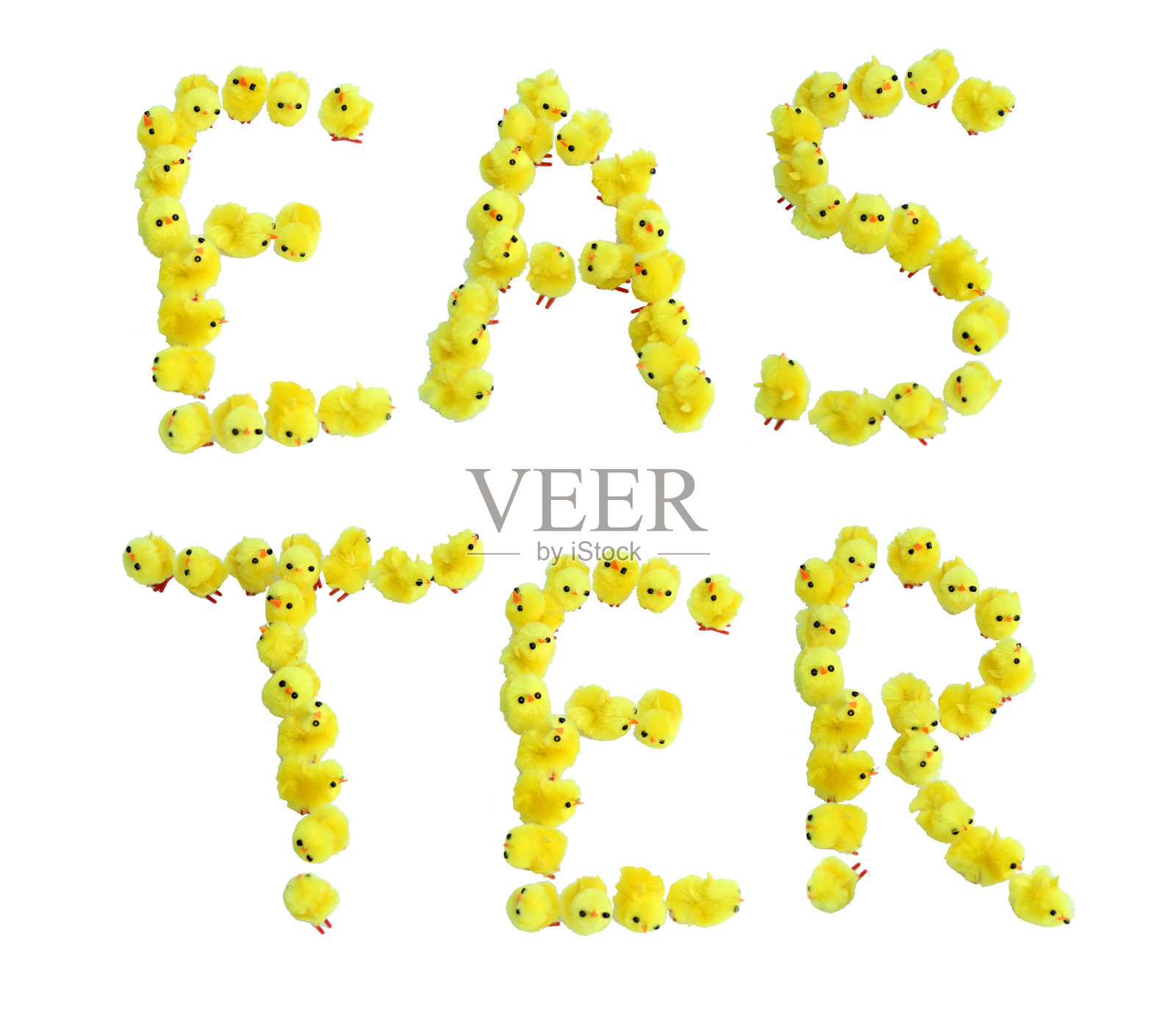 图片复活节与可爱的毛绒绒的小鸡拼写照片摄影图片