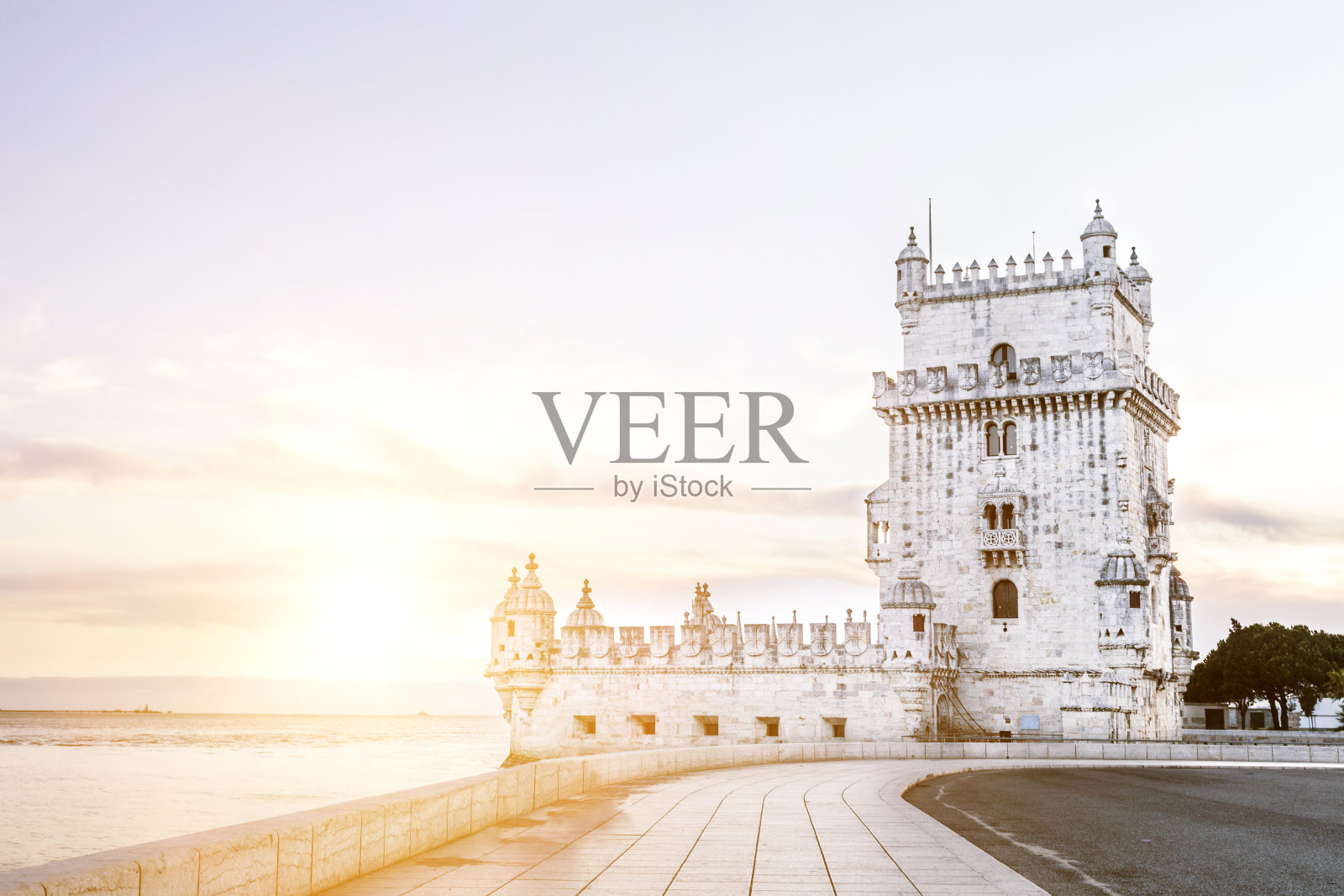 Belèm黎明时分的里斯本塔照片摄影图片