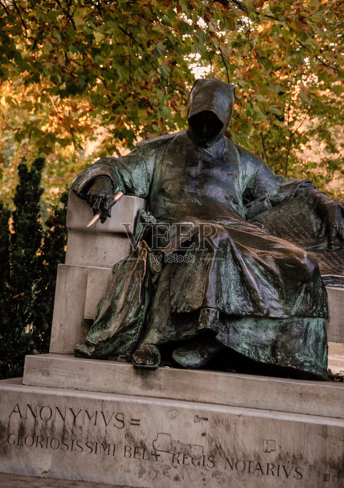 布达佩斯的匿名雕像照片摄影图片
