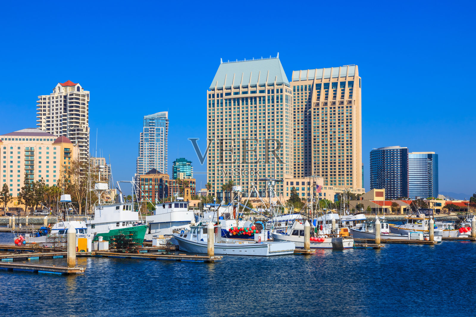 城市景观与摩天大楼的圣地亚哥天际线，加利福尼亚照片摄影图片