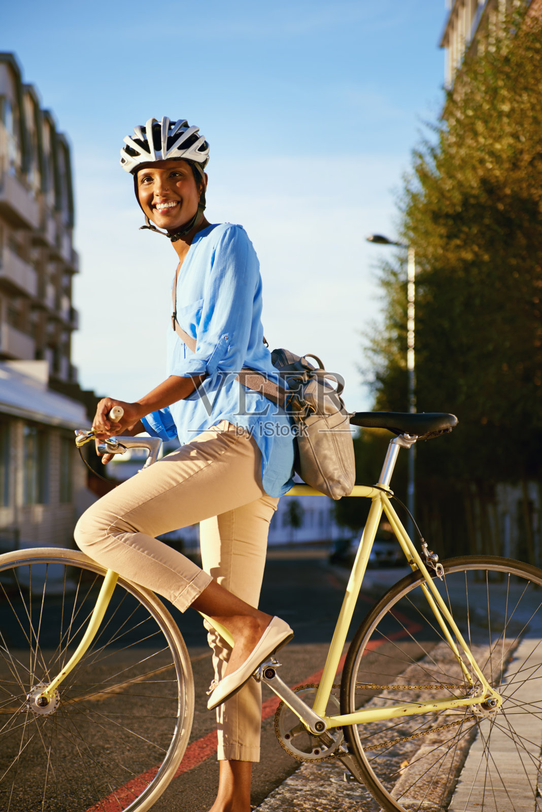 你觉得我的车怎么样?照片摄影图片