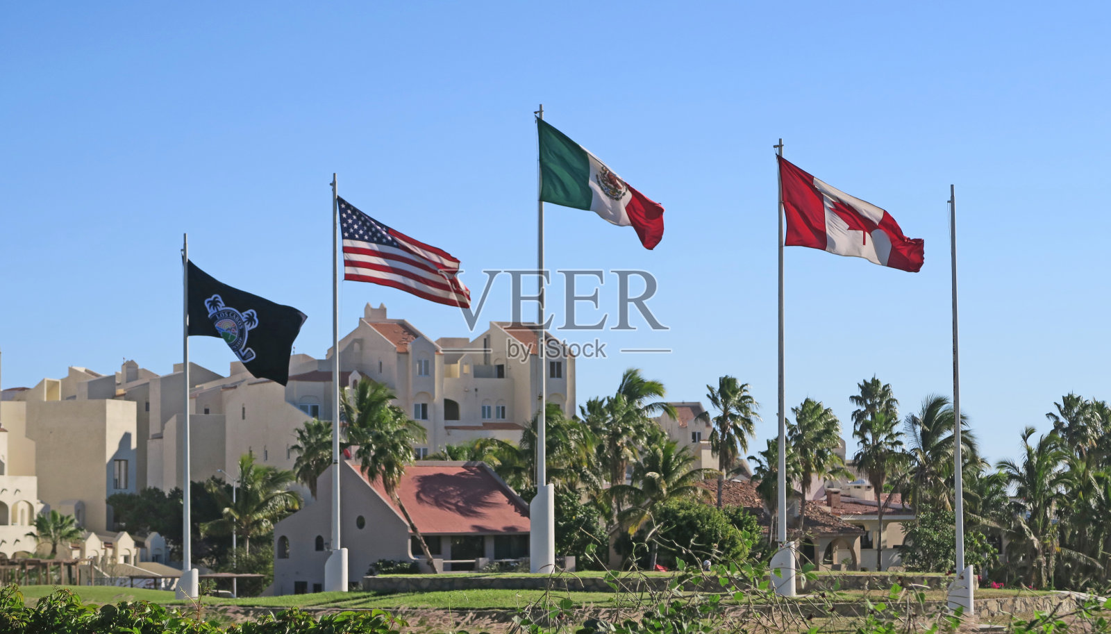 圣何塞德尔卡波高尔夫球场的旗帜照片摄影图片