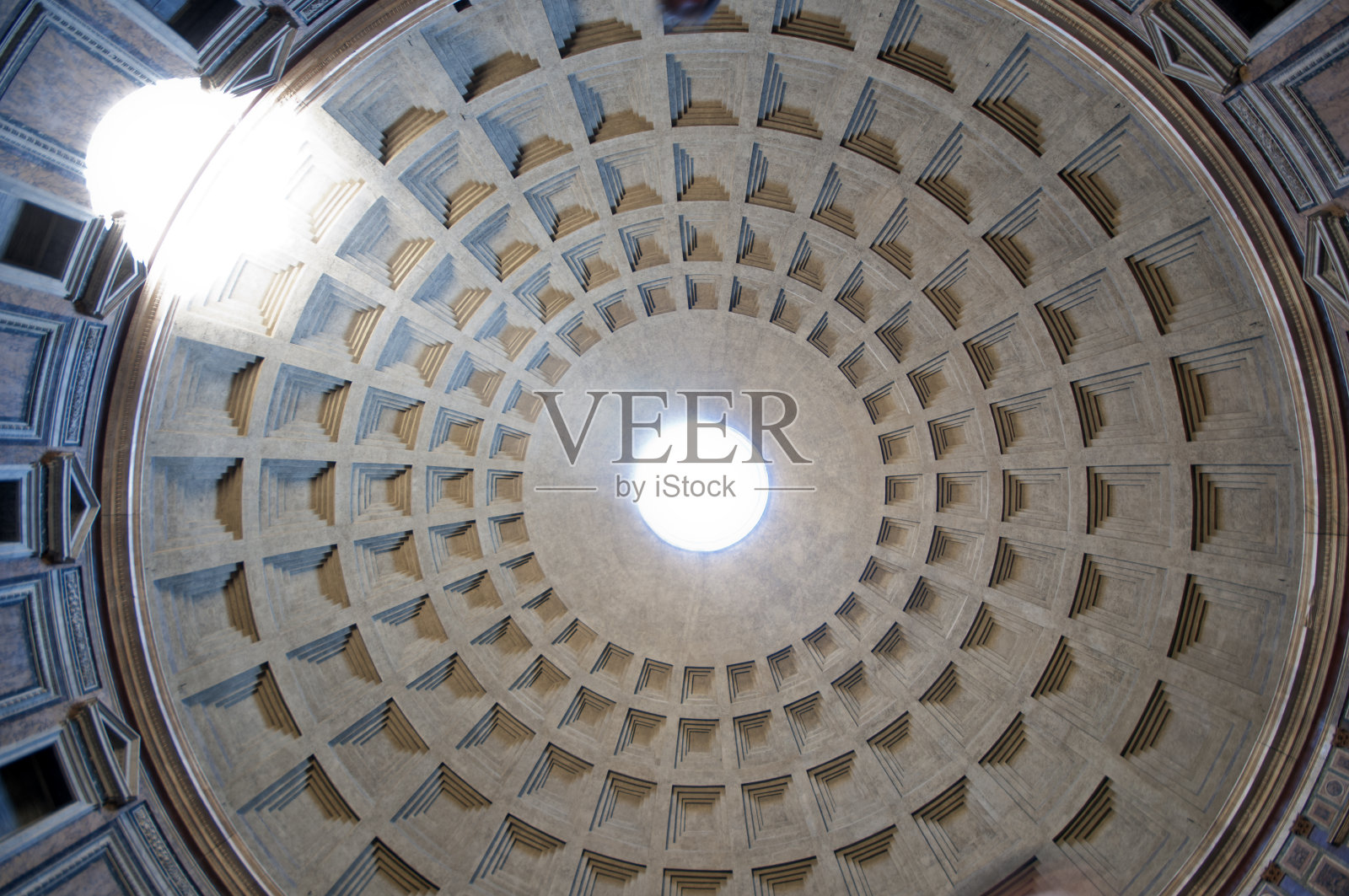 意大利罗马万神殿的屋顶照片摄影图片