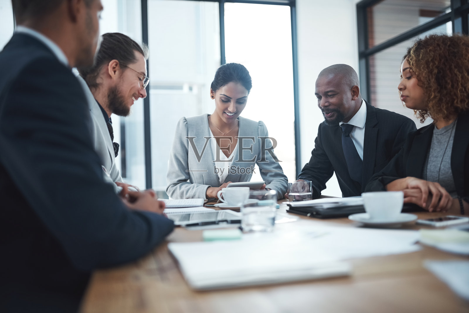 一起努力使项目成功照片摄影图片