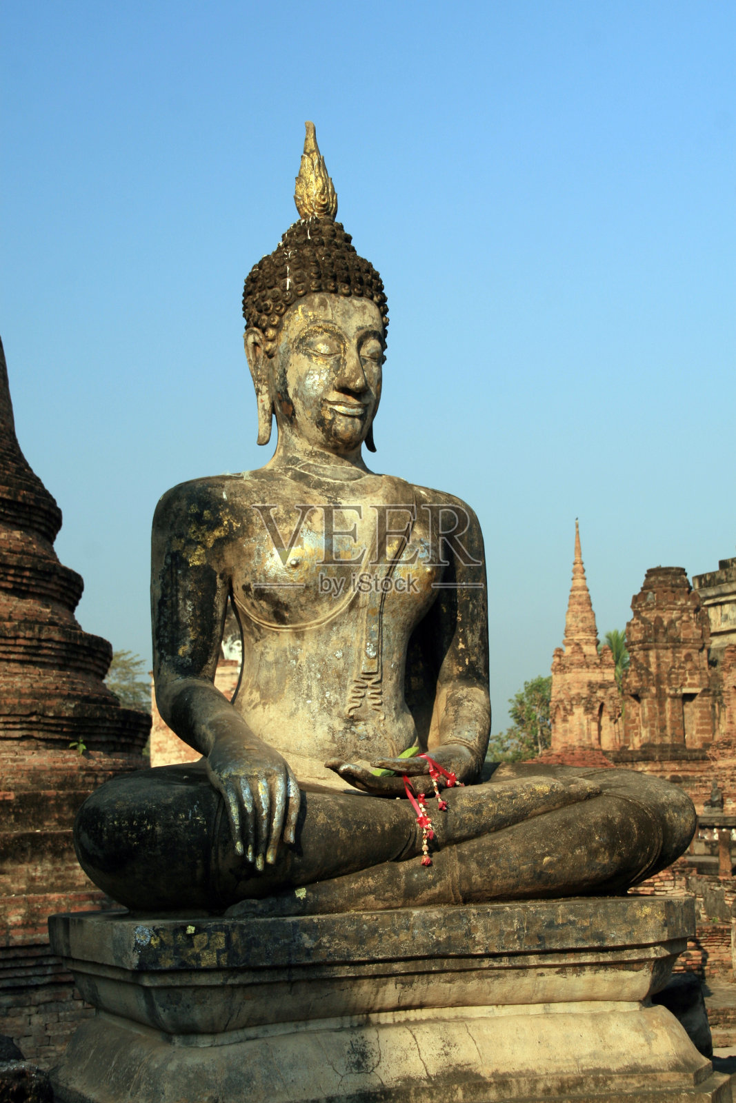 日出时分素可泰的佛寺照片摄影图片