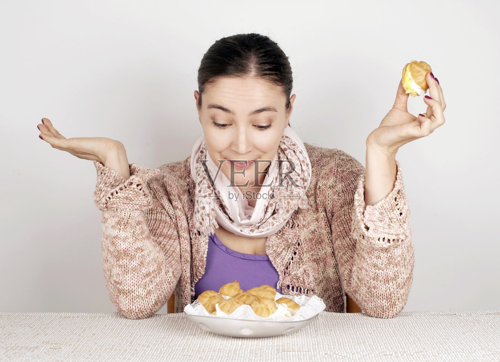 女人,蛋糕照片摄影图片