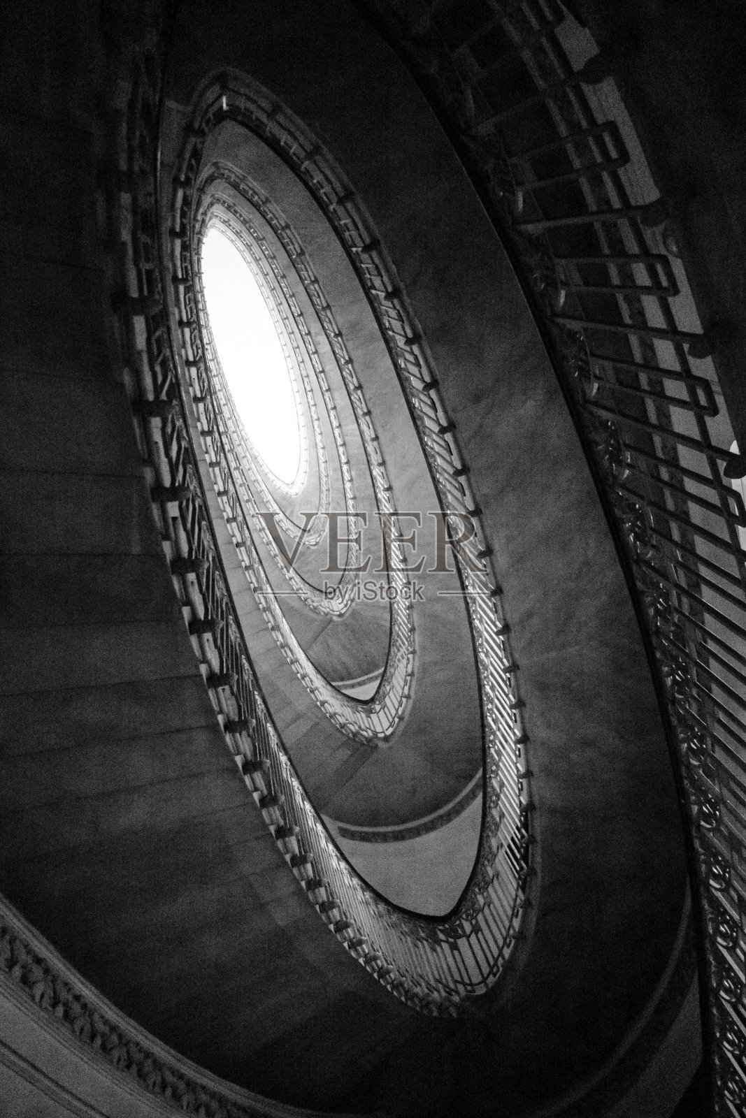 椭圆的旋转楼梯照片摄影图片