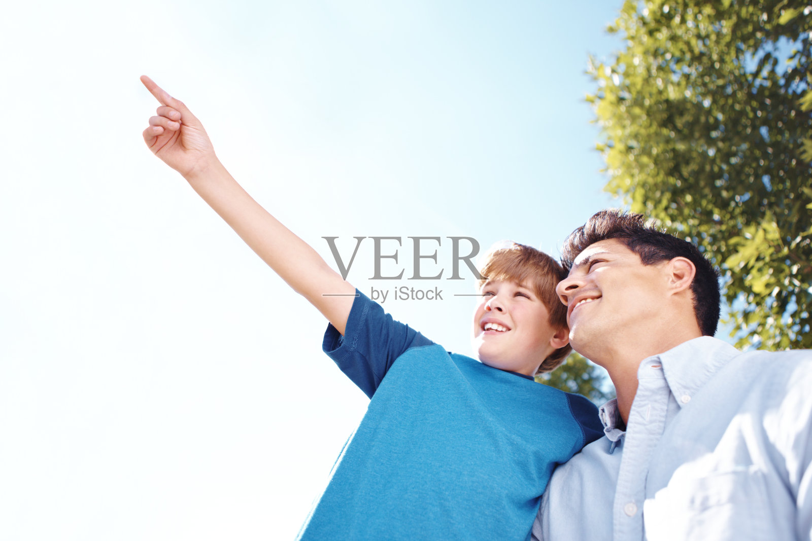 它在上面!!照片摄影图片