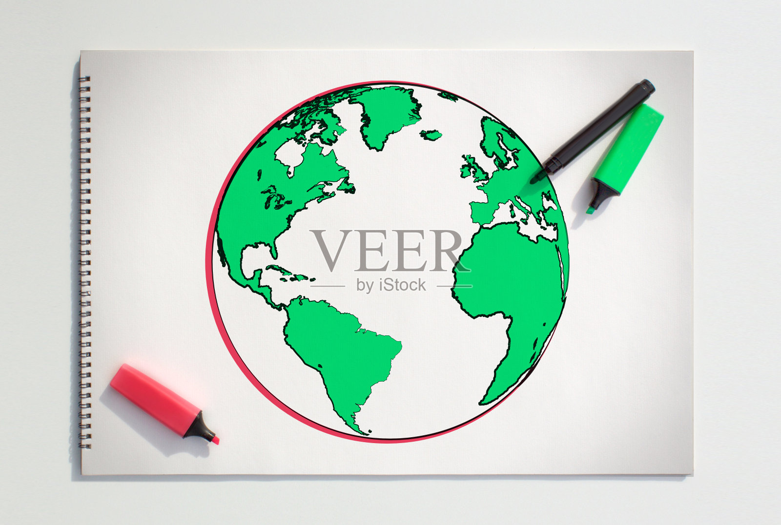 纸上的彩色地球仪照片摄影图片