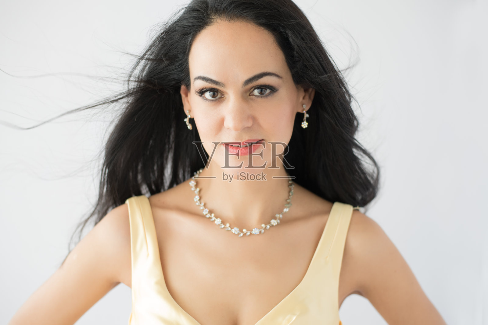 快乐的优雅女人照片摄影图片