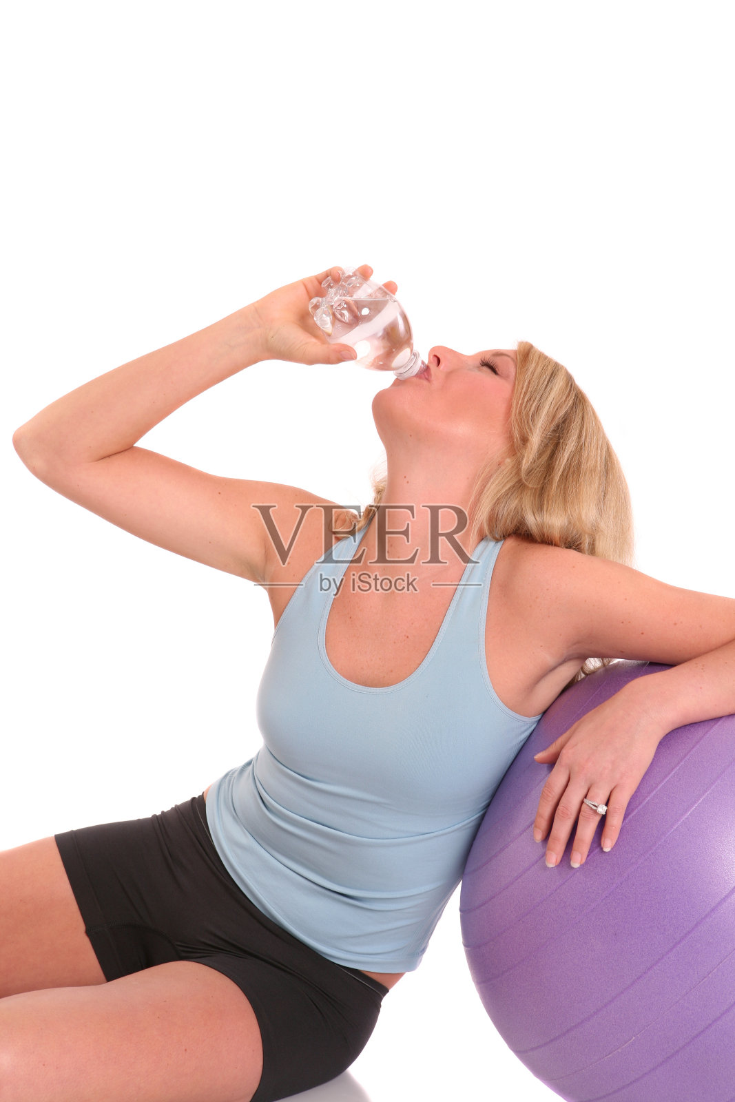 大吞咽-垂直照片摄影图片