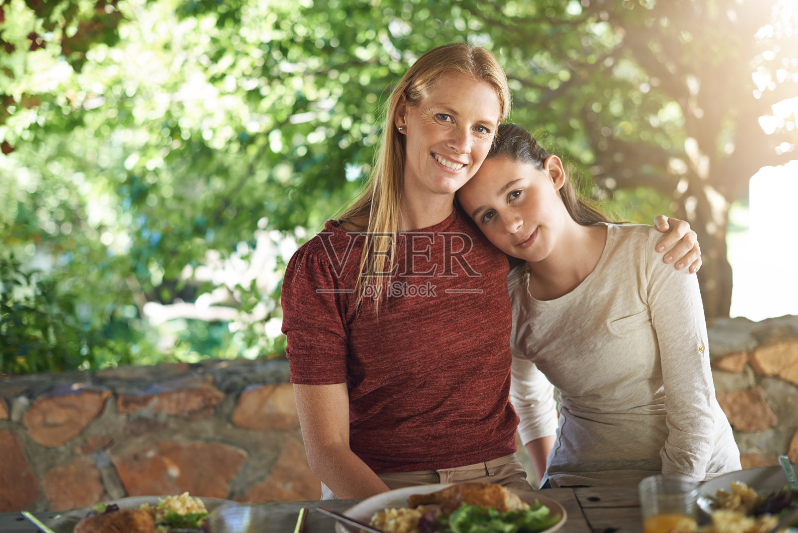 家庭时间照片摄影图片