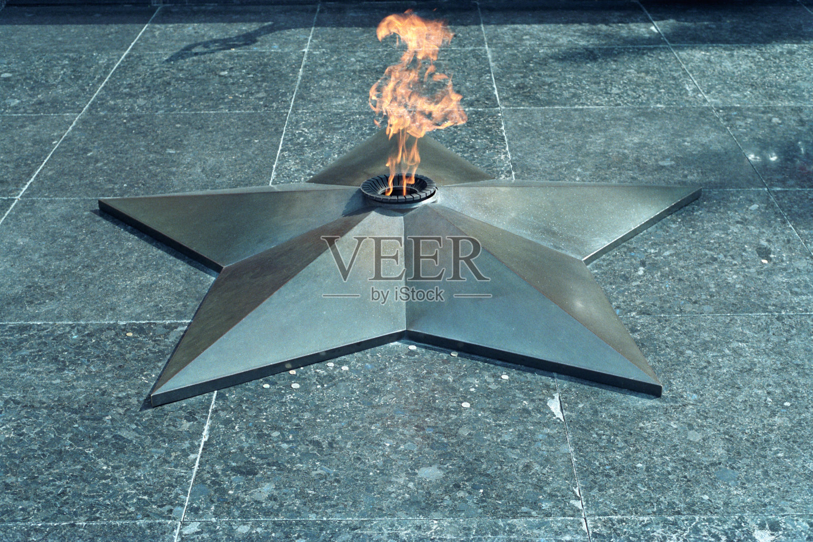 莫斯科:永恒的火焰-无名战士之墓照片摄影图片