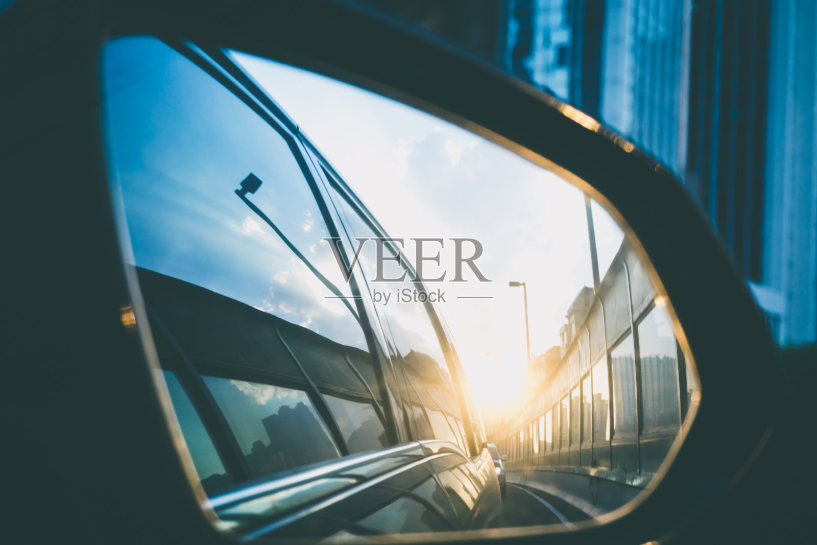 驾驶镜的阳光照片摄影图片