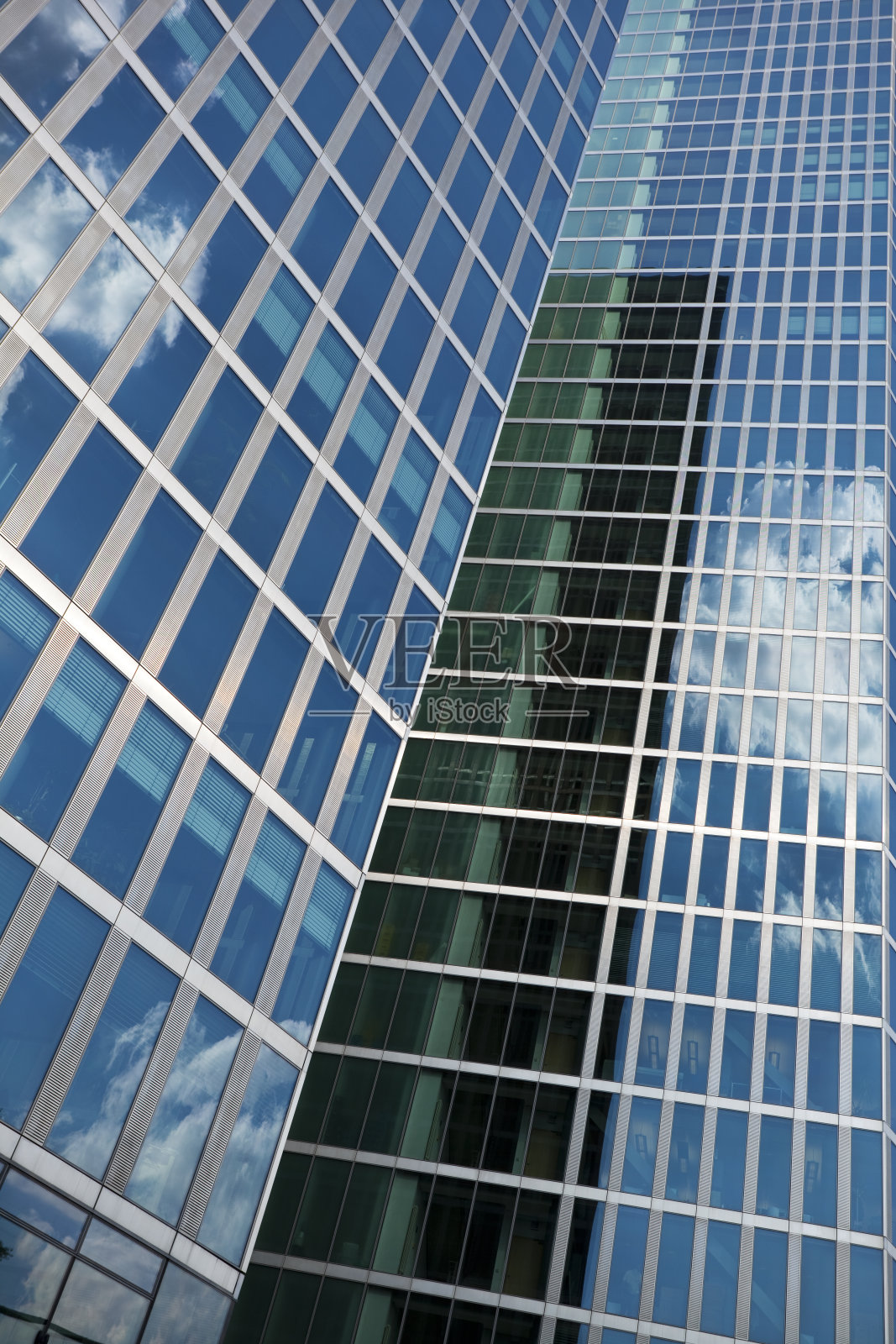 现代商业大厦，角度视图照片摄影图片