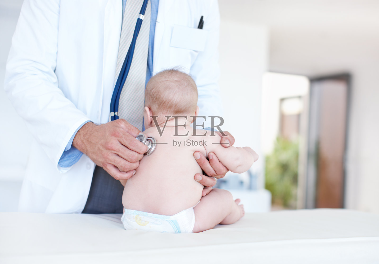 清晰的肺部和健康的心跳照片摄影图片