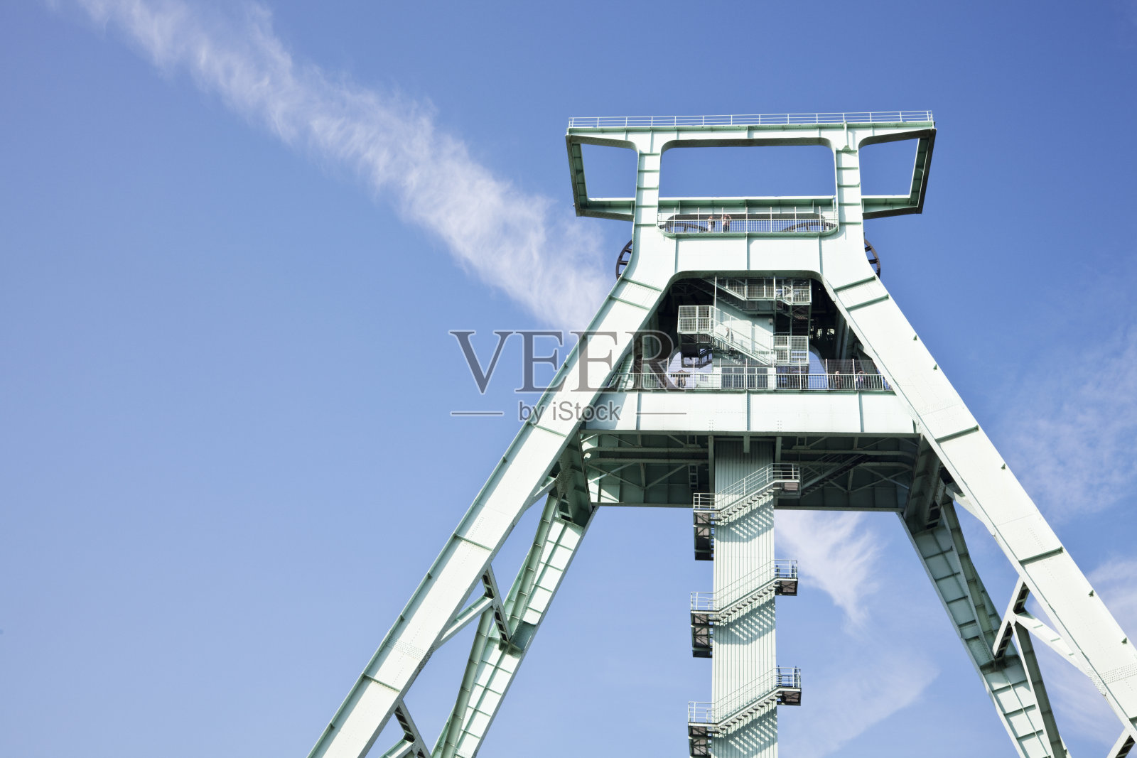 原煤矿的竖塔照片摄影图片