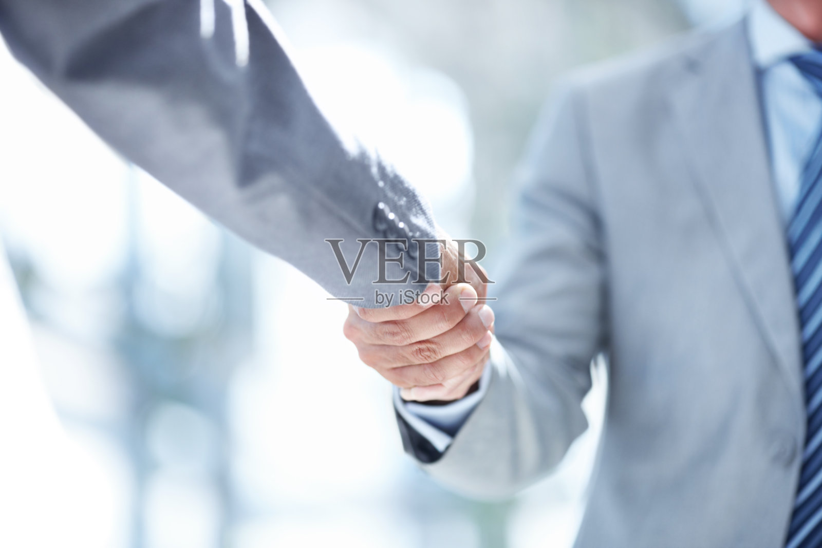 握手达成协议照片摄影图片