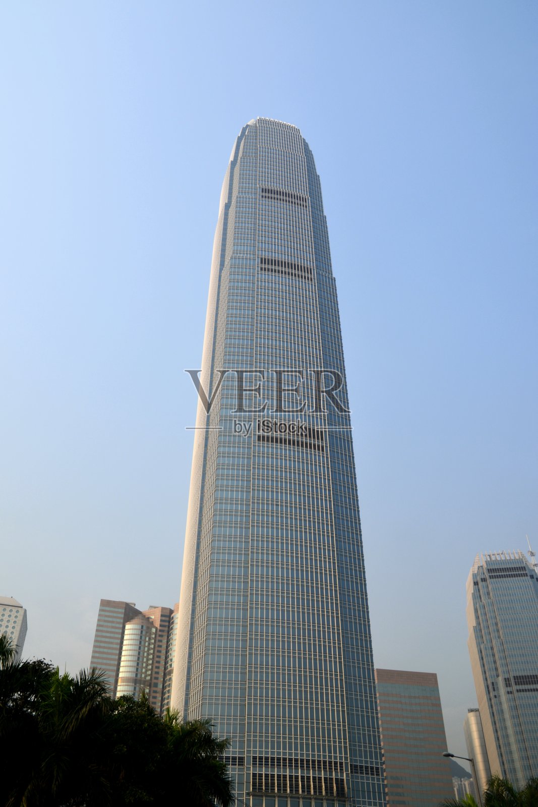 香港国际金融中心两座摩天大楼照片摄影图片