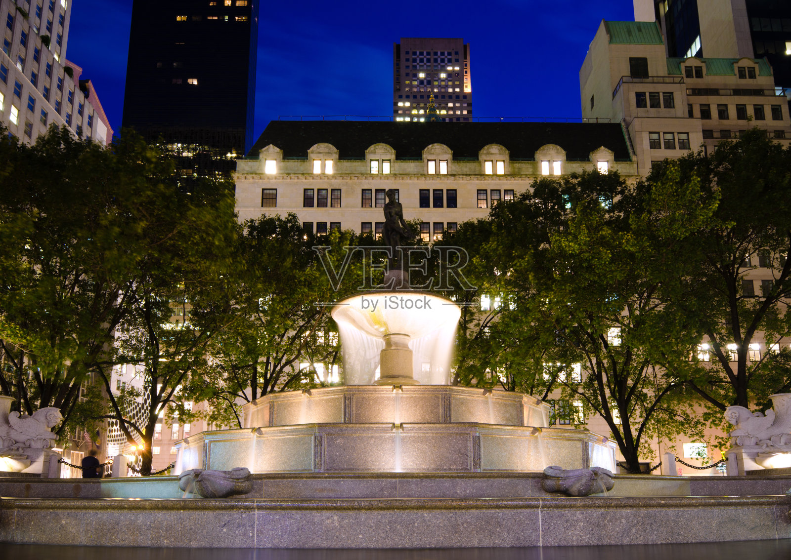 普利策喷泉在大军队广场在纽约市照片摄影图片