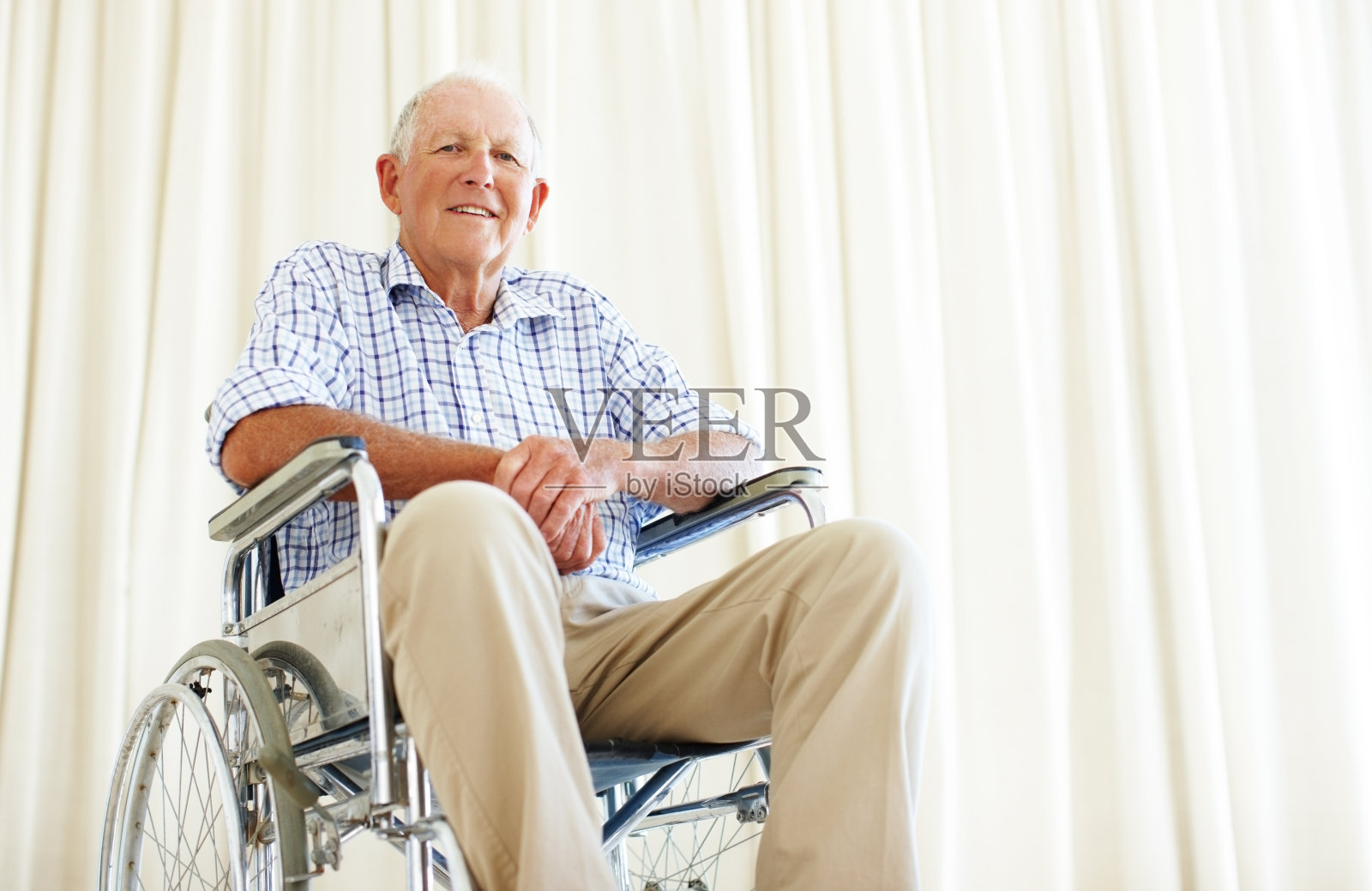 健康状况良好照片摄影图片