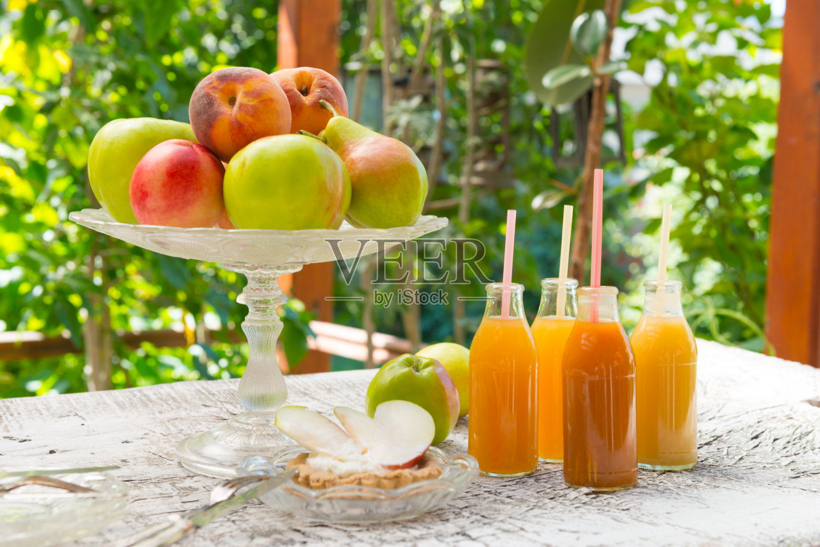 新鲜水果和果汁照片摄影图片