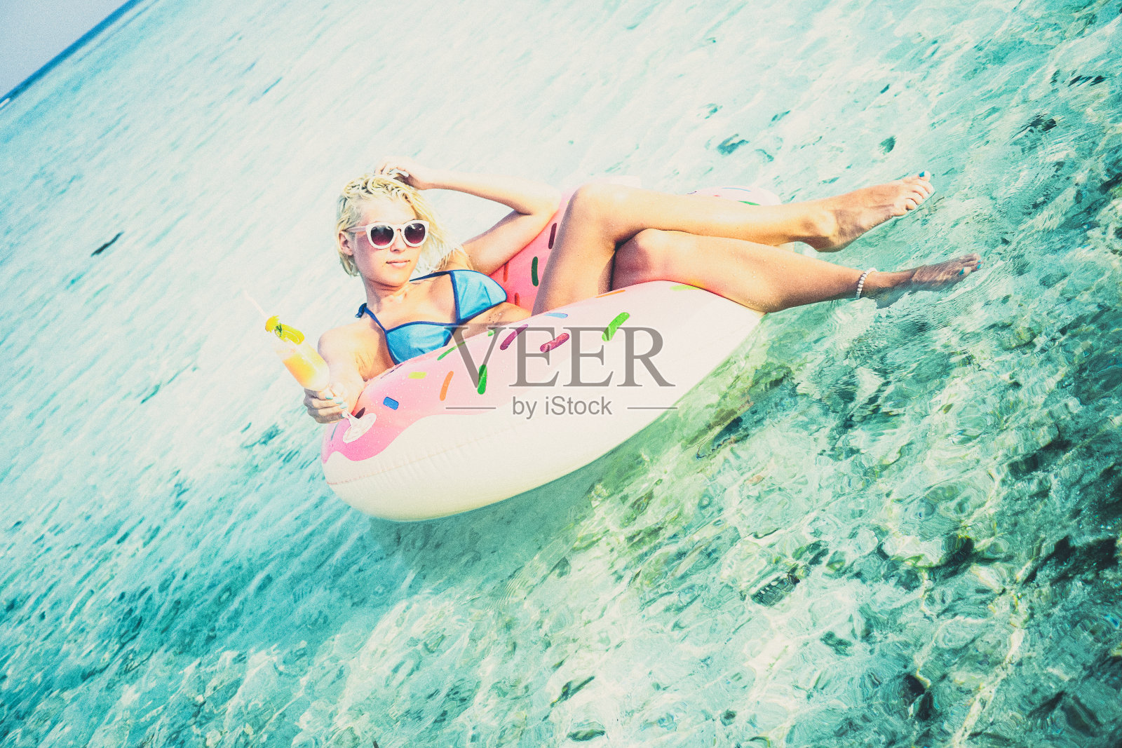 马尔代夫的海洋鸡尾酒会照片摄影图片