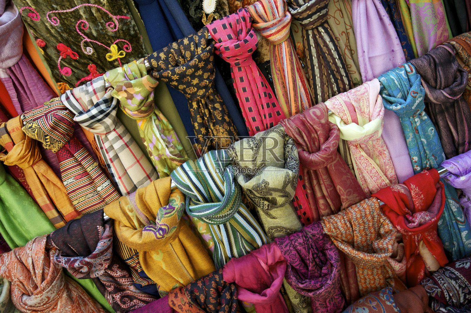 彩色的围巾明亮的图案全框架近距离照片摄影图片