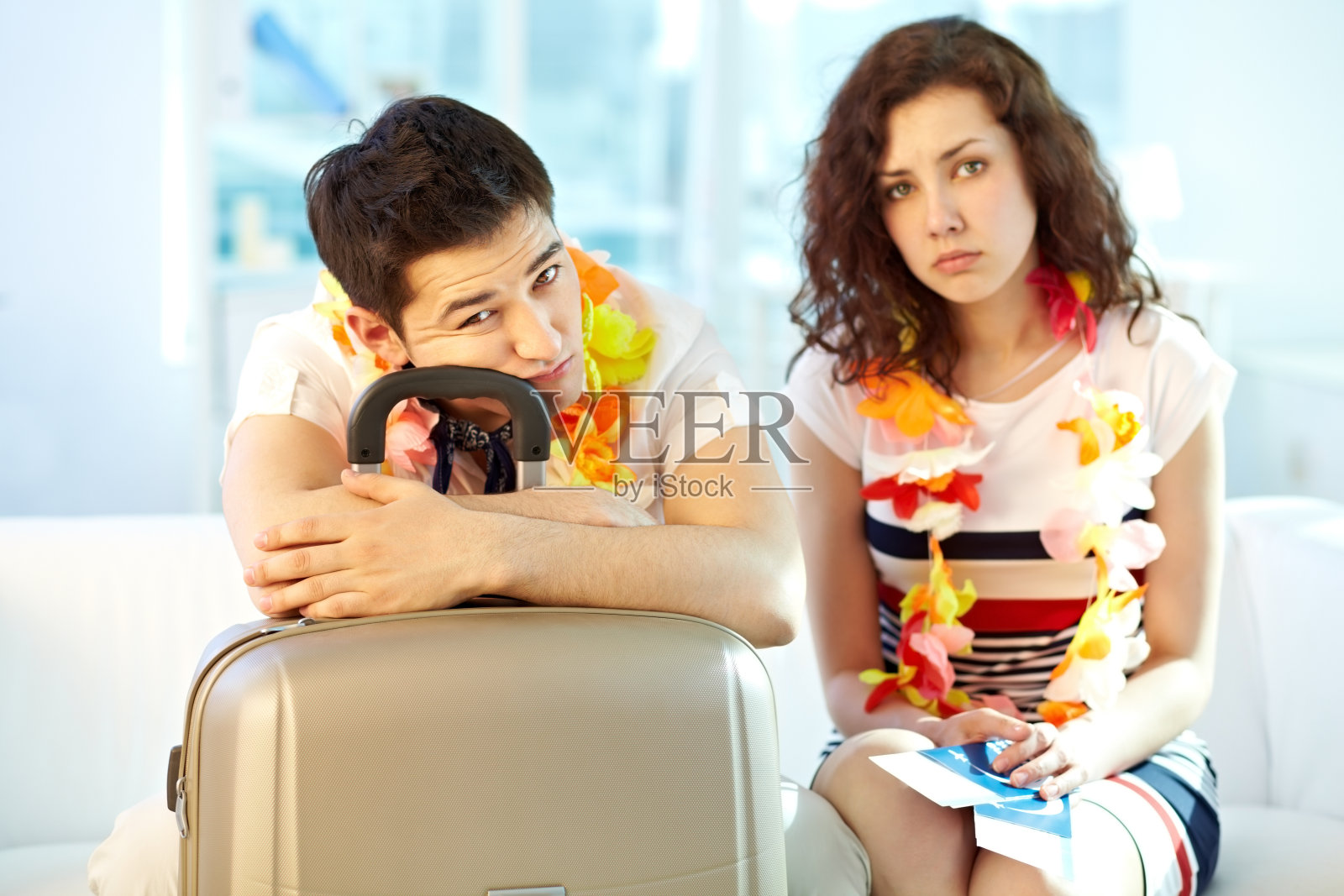 无聊的游客照片摄影图片