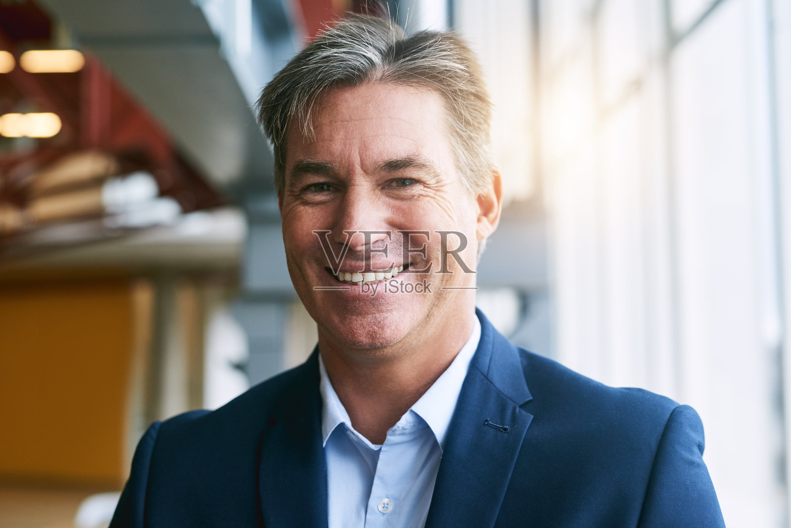 他在事业上达到了无人能及的高度照片摄影图片