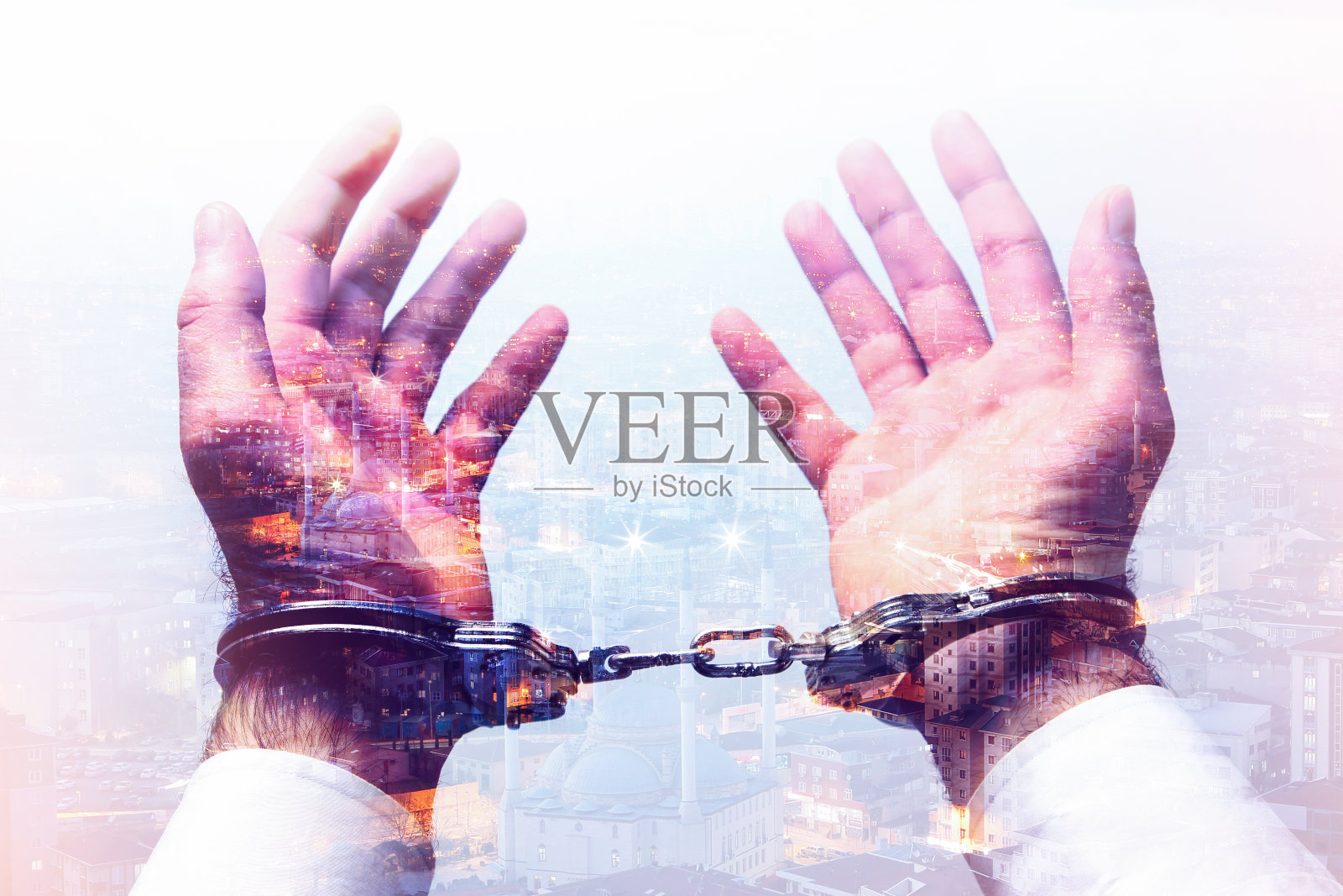 戴上手铐照片摄影图片