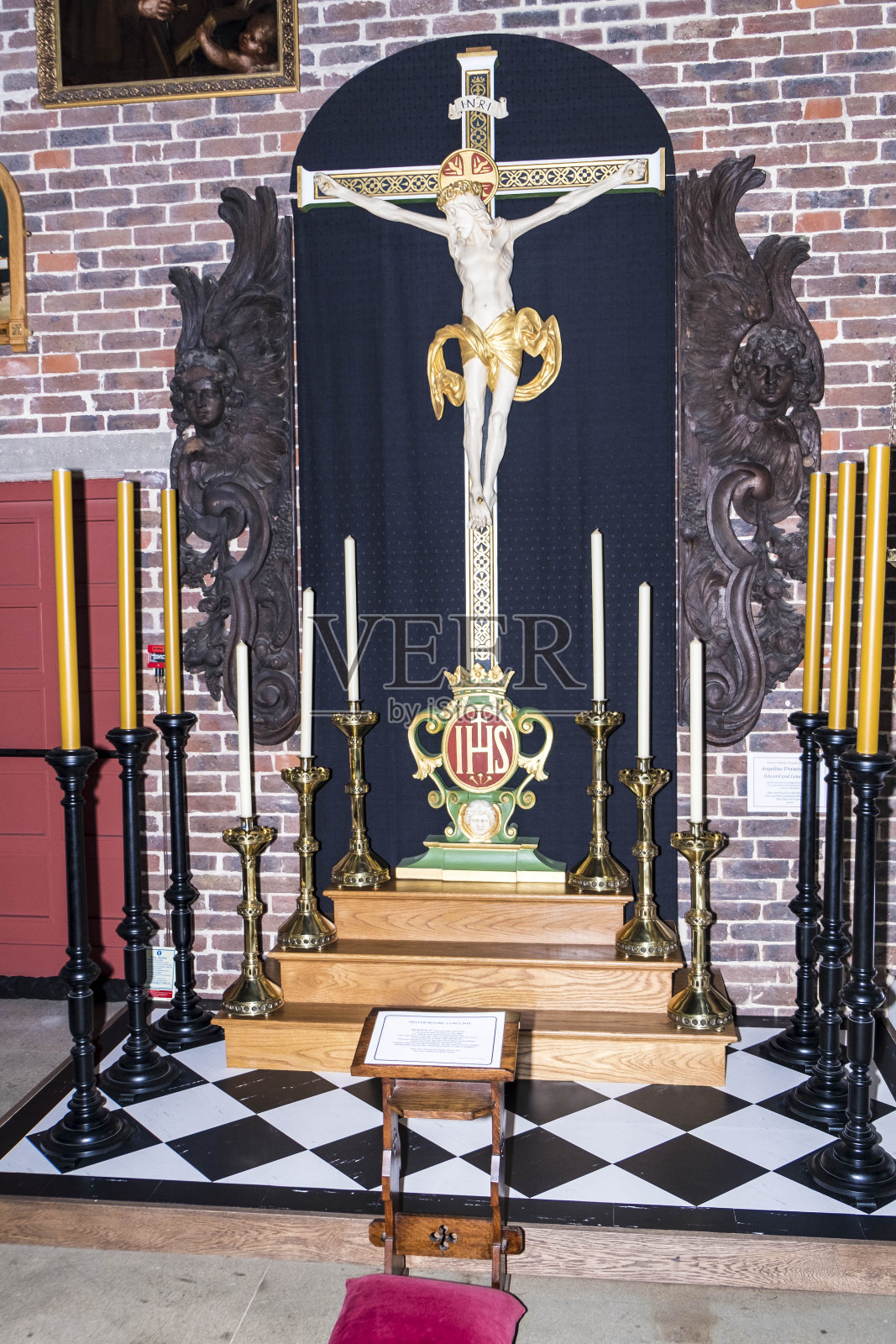 圣艾格尼丝十字架照片摄影图片