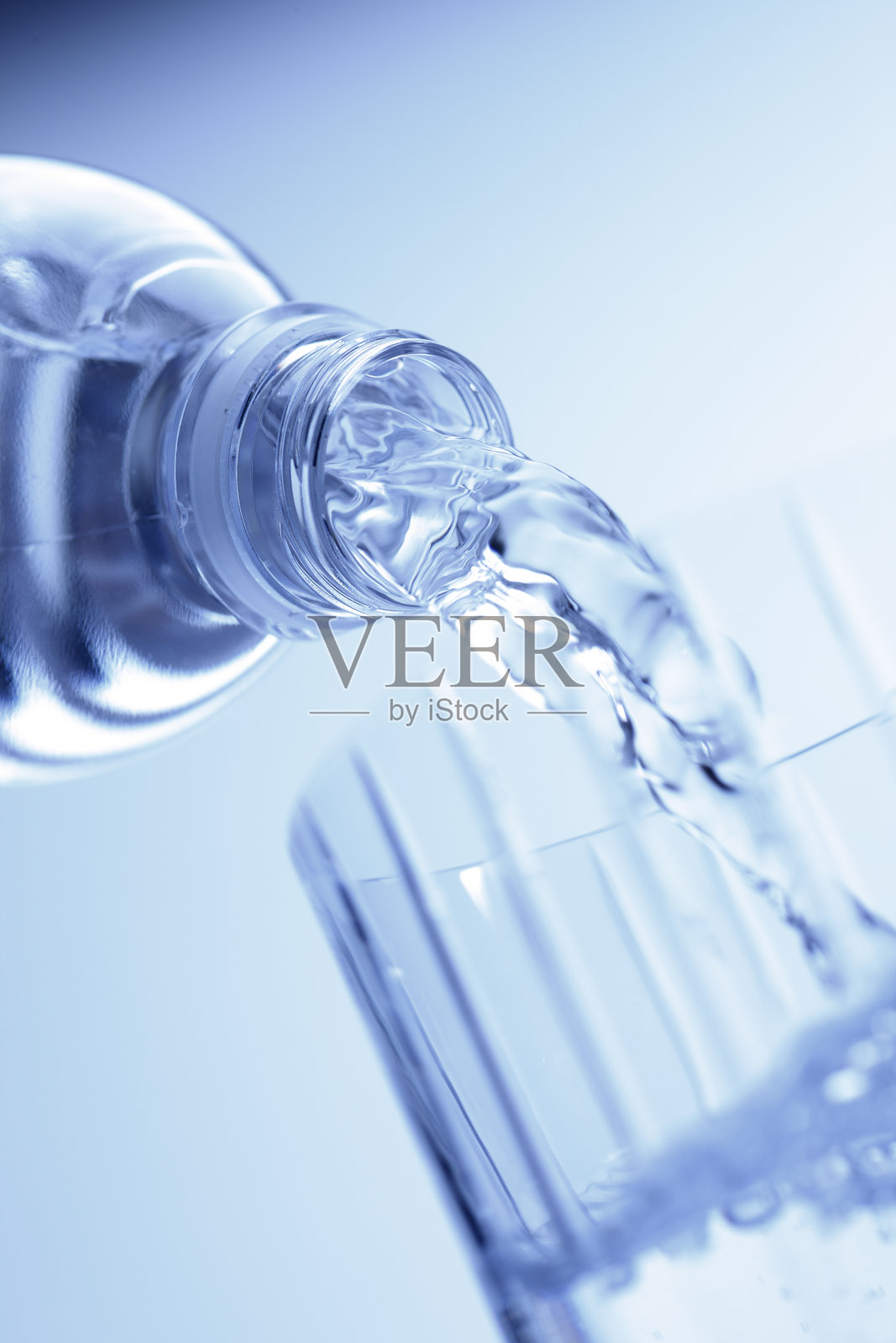 一杯水照片摄影图片