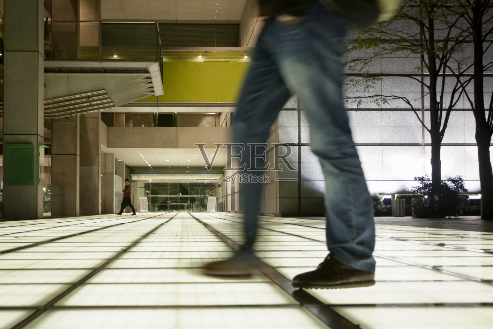 城市步行照片摄影图片