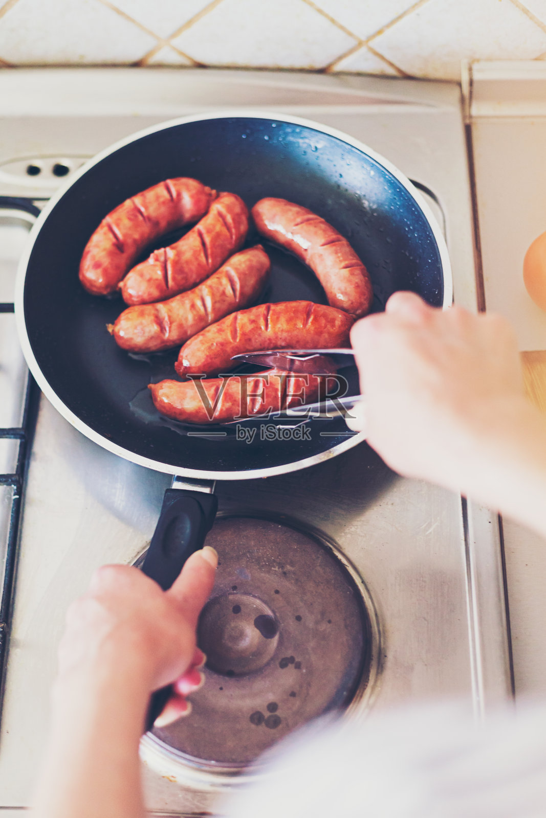 煮香肠照片摄影图片