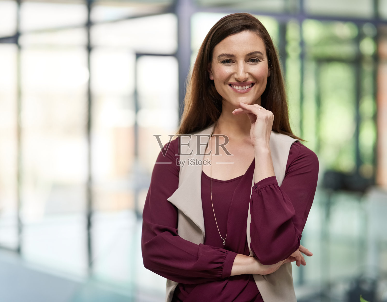 她是她工作中最出色的照片摄影图片