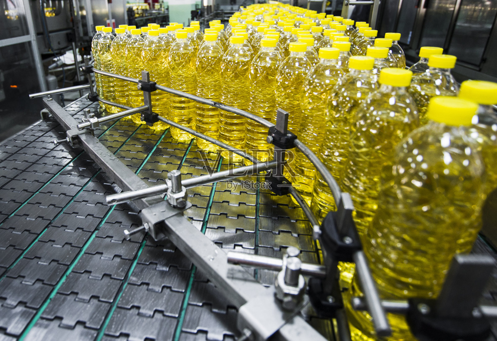 向日葵油厂，特写，高Iso，选择性聚焦照片摄影图片