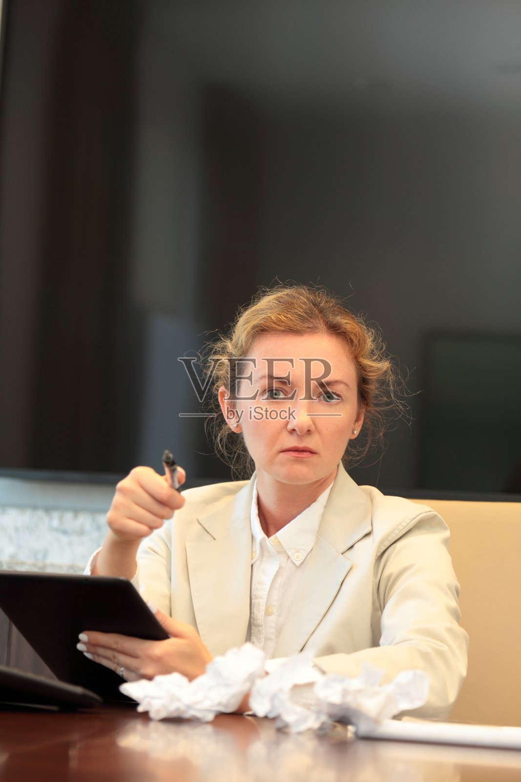 职场女性。照片摄影图片